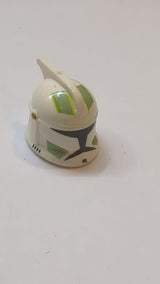 Minifigure, Headgear Helmet SW Clone Trooper with Holes, Sand Green Markings Pattern