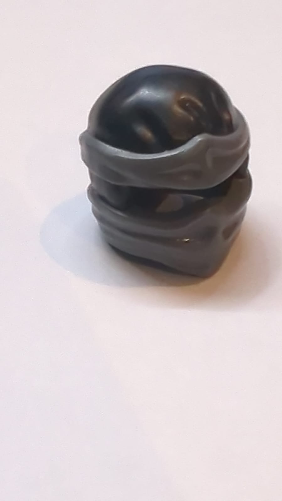 Kopfbedeckung Ninjago Wickeltyp 2 mit geformten schwarzen Wickeln und Knotenmuster
