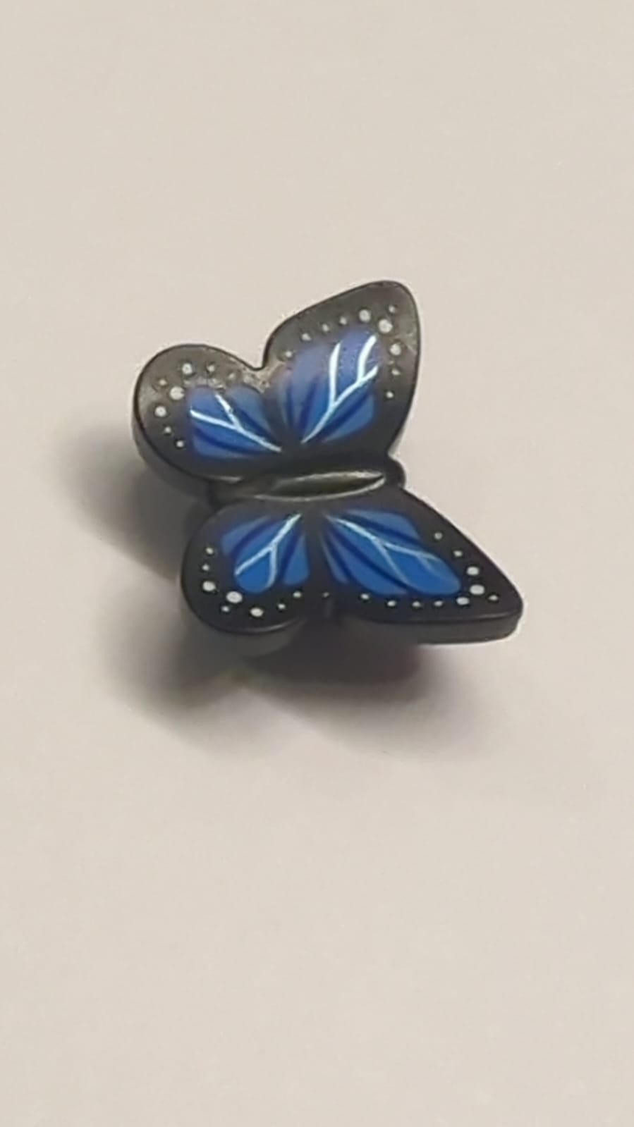 NEU Schmetterling mit Noppen Halter, bedruckt schwarz