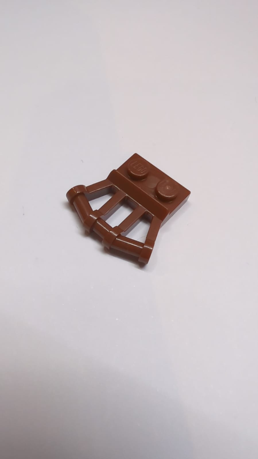 NEU Platte modifiziert 1 x 2 mit gewinkelten Griffen neubraun