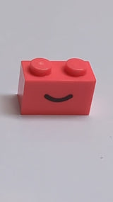 NEU Stein 1 x 2 mit schwarzem lächelndem Linienmuster, koralle