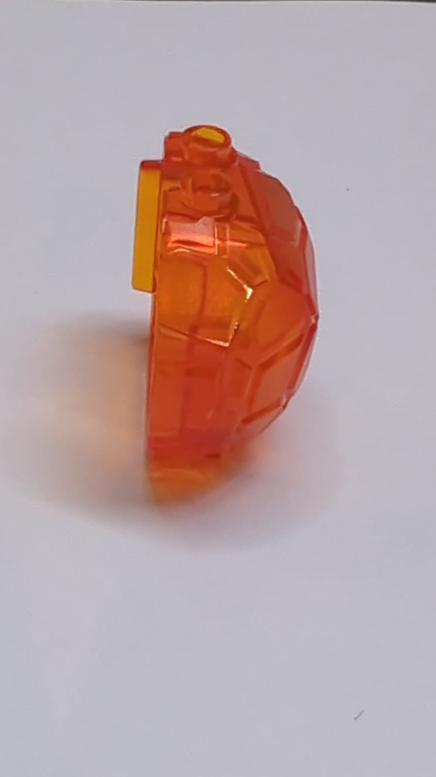 Felsblock, vertikale Hälfte transparent orange