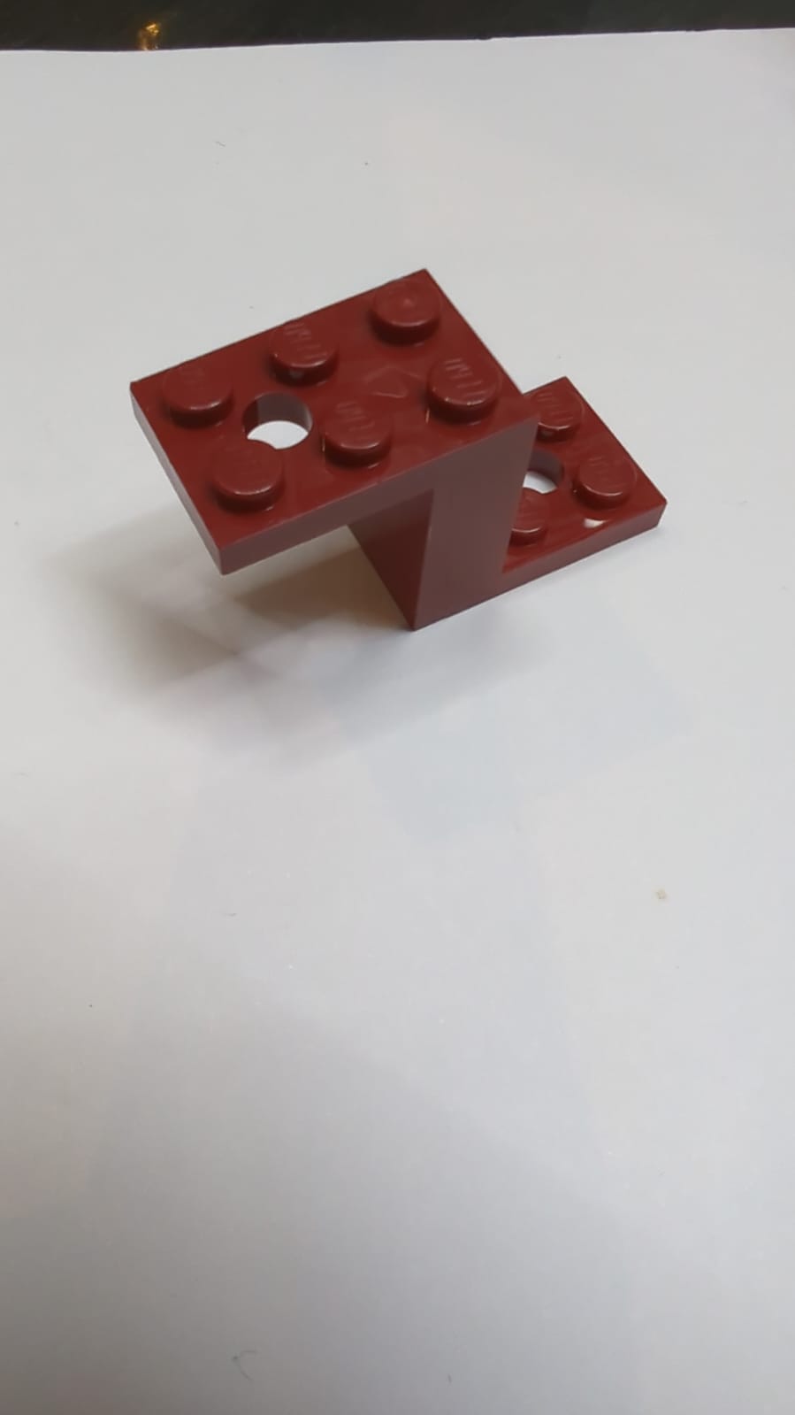 NEU Winkel 5 x 2 x 2 1/3 mit 2 Löchern und Noppen Halter dunkelrot