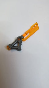 NEU Minifigur, Waffe Schwert mit 3 Löchern in der Klinge und geformtem Perlen-Dunkelgrau-Dreieckgriffmuster (Ninjago Imperium Schwert)