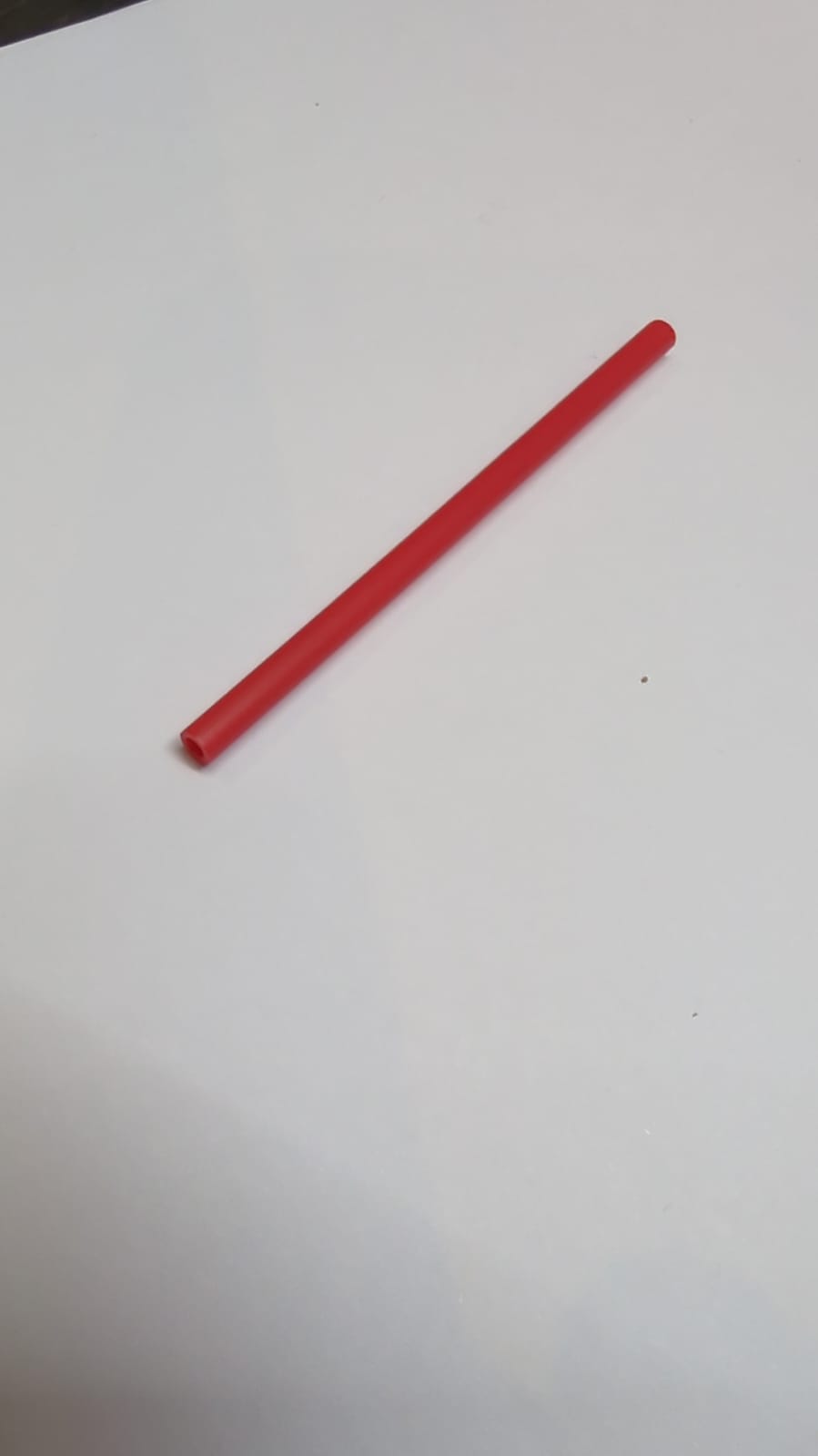 NEU Schlauch, Rigid 3mm D.  8L / 6.4cm rot