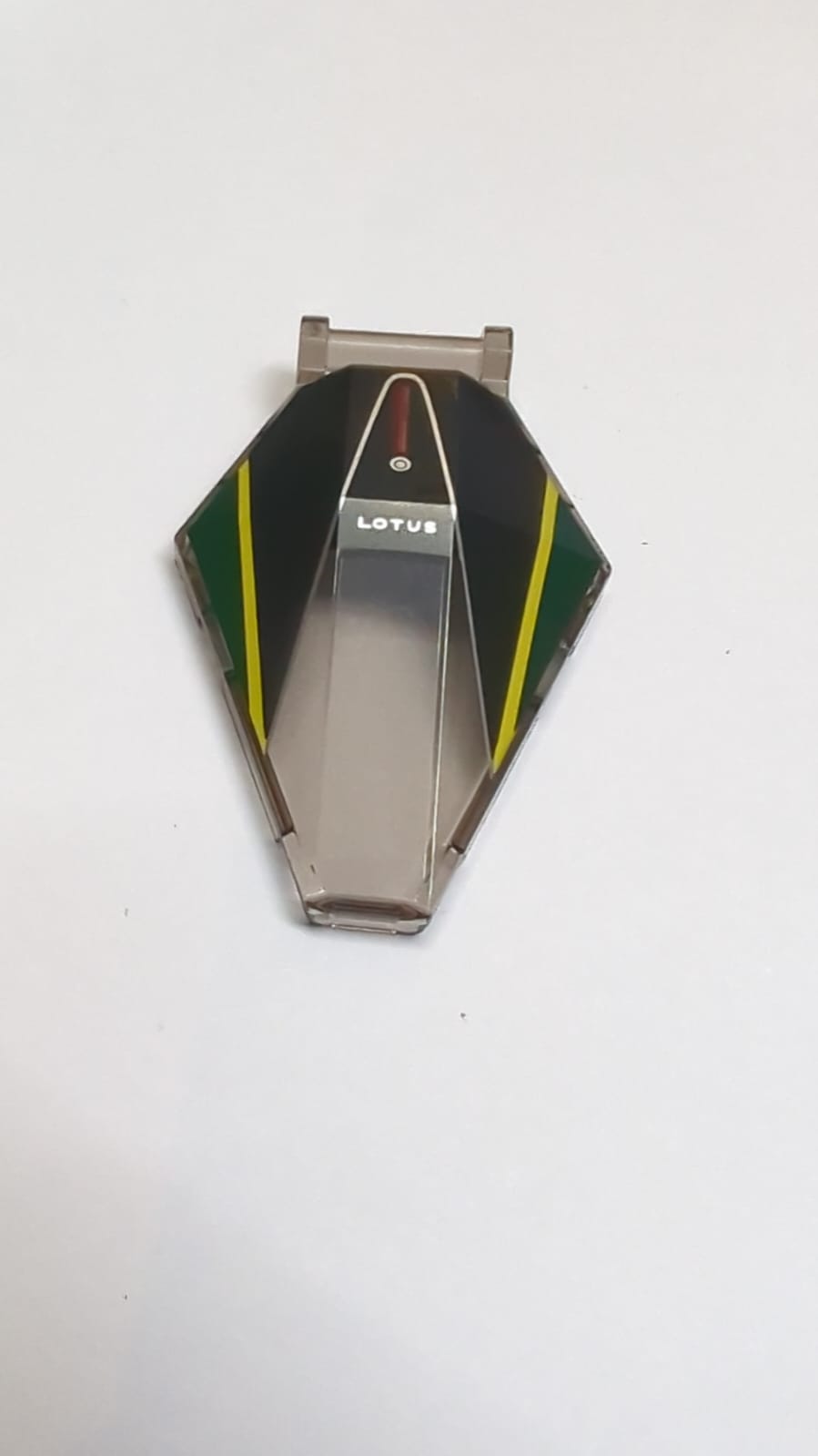 NEU Windschutzscheibe 6 x 4 x 1 hexagonal mit Griffstange mit 'LOTUS', Silber- und Gelbstreifen, Schwarz- und Dunkelgrün-Paneelmuster transparent schwarz trans-braun