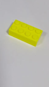 NEU Stein 2 x 4 neongelb