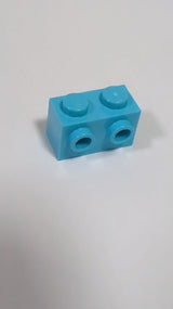 NEU Stein, modifiziert 1 x 2 mit Nieten an der Seite azur