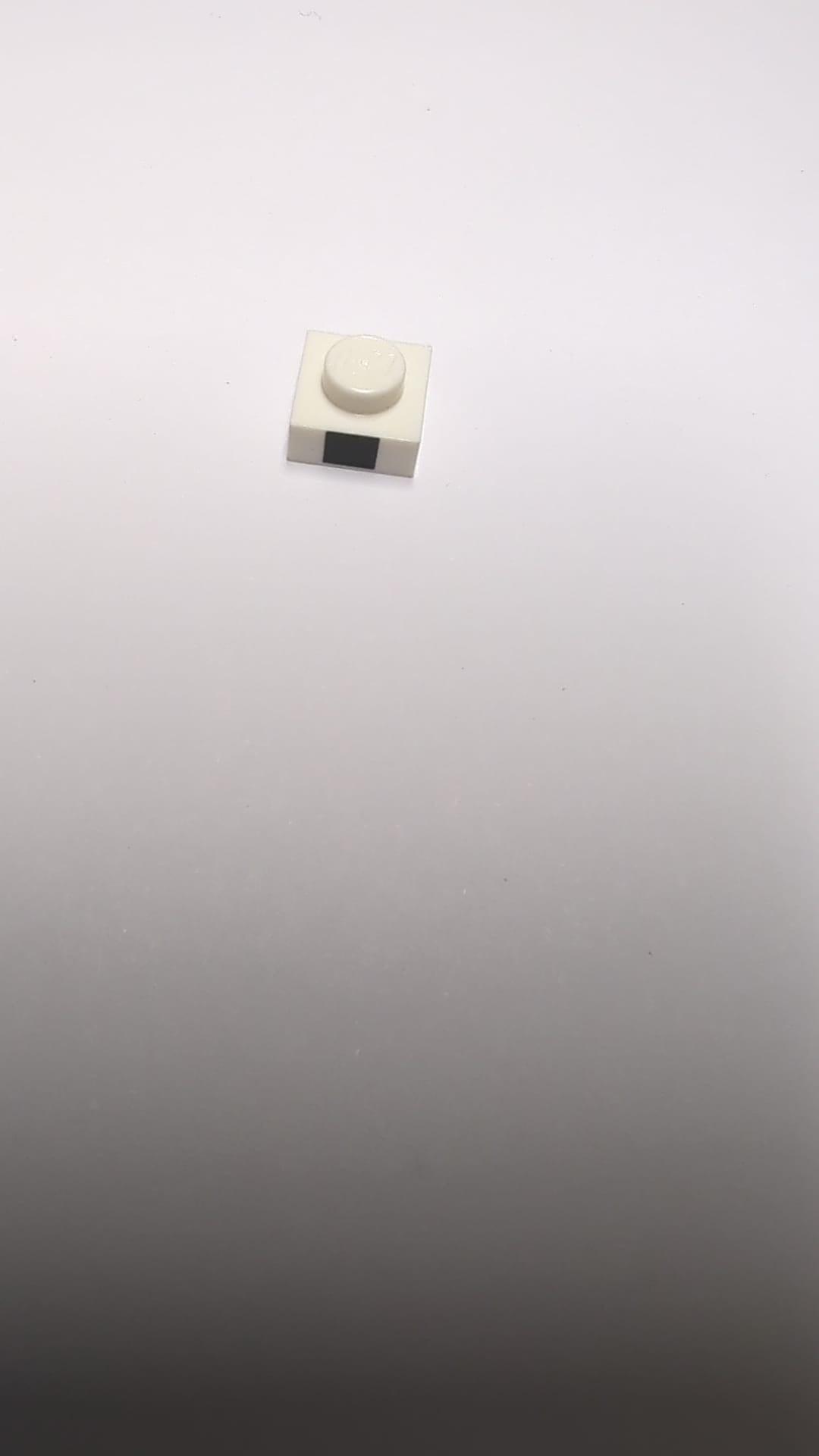 NEU Plate 1 x 1 with Black Square Pattern weiß white