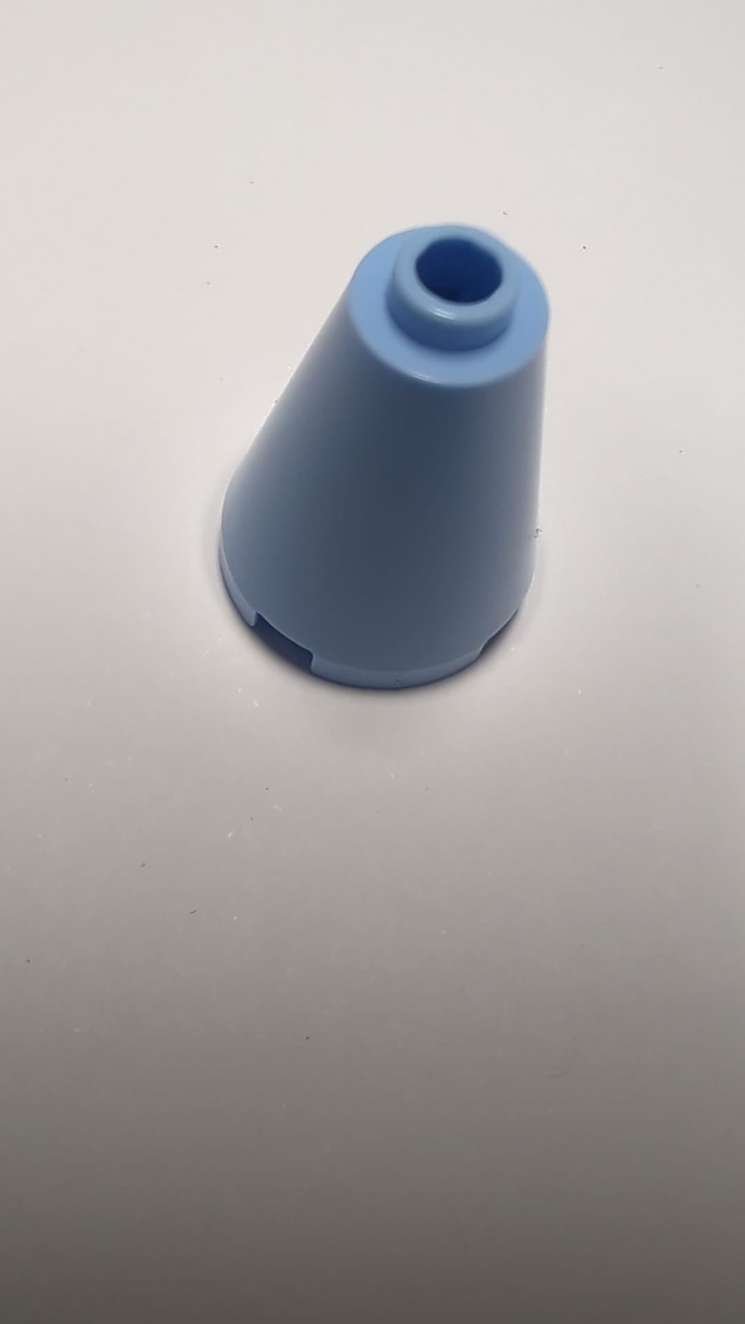 NEU Kegel 2 x 2 x 2 - offene Noppe hellblau