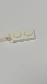 NEU Platte modifiziert 1 x 2 mit Clip am Ende (horizontal) weiß