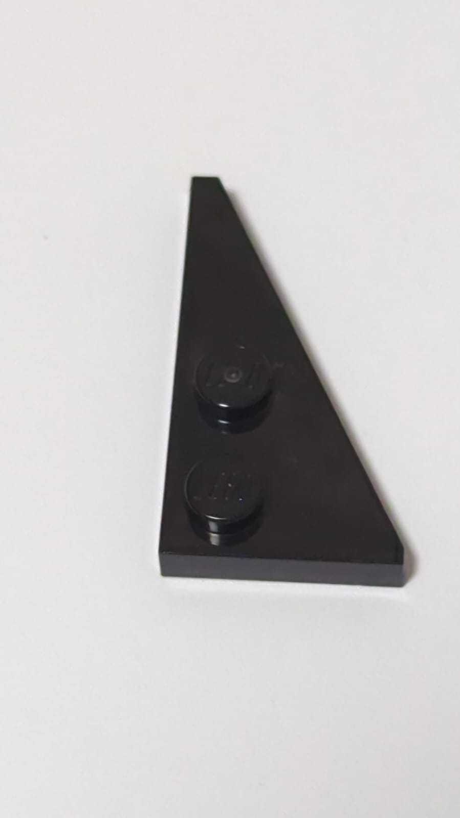 NEU Flügelplatte 4 x 2 rechts spitz schwarz