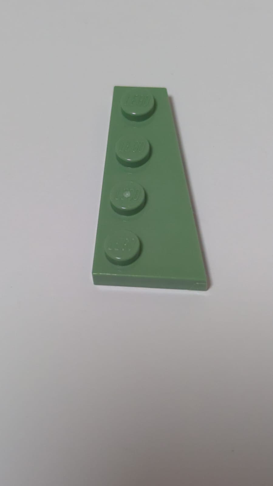 NEU Keil, Platte 4 x 2 rechts sandgrün