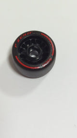 NEU Reifen 24 x 13,4 mit Stiftloch, mit geformtem schwarzem Hartgummireifen und aufgedrucktem roten 'PIRELLI', 'P ZERO' und Bogenmuster