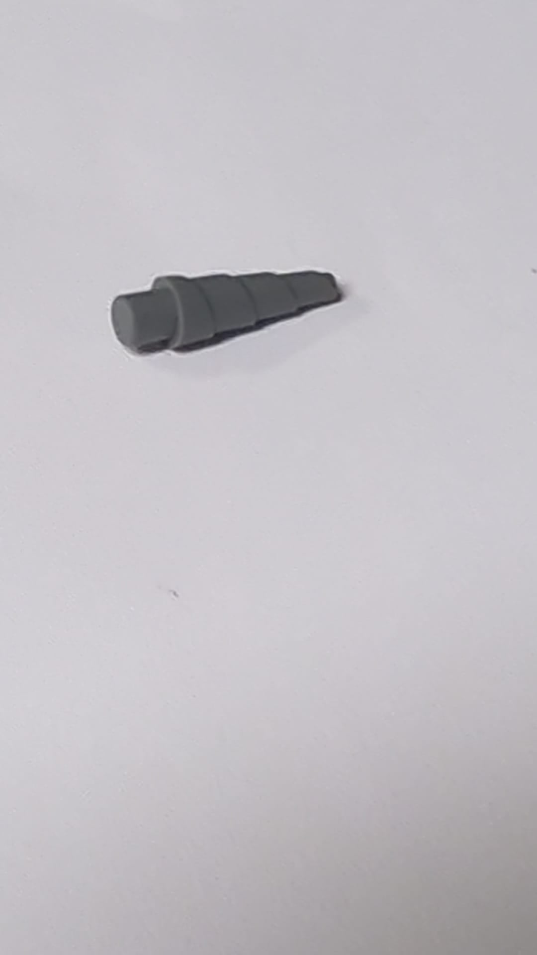 NEU Horn, Einhorn neudunkelgrau