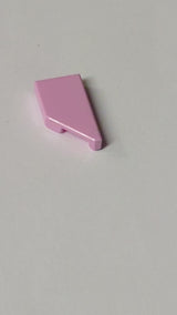 NEU Fliese, modifiziert 1 x 2 Keil rechts rosa
