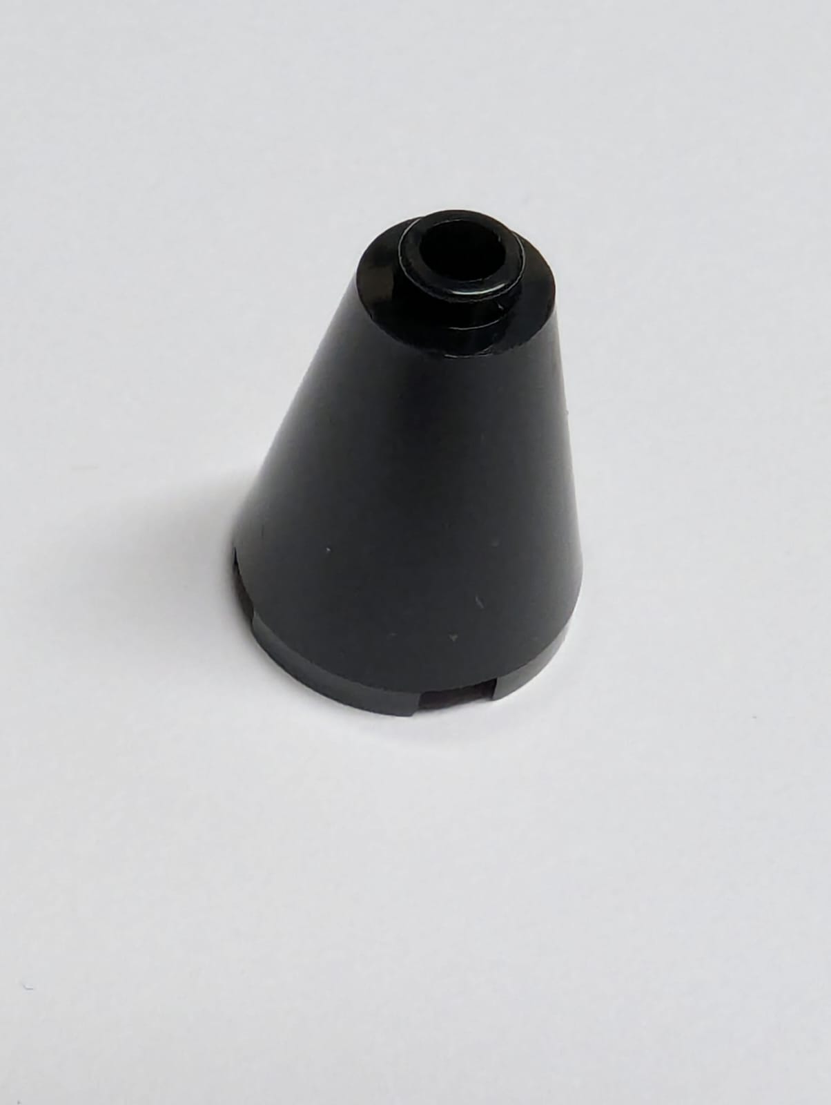 NEU Kegel 2 x 2 x 2 - offene Noppe schwarz