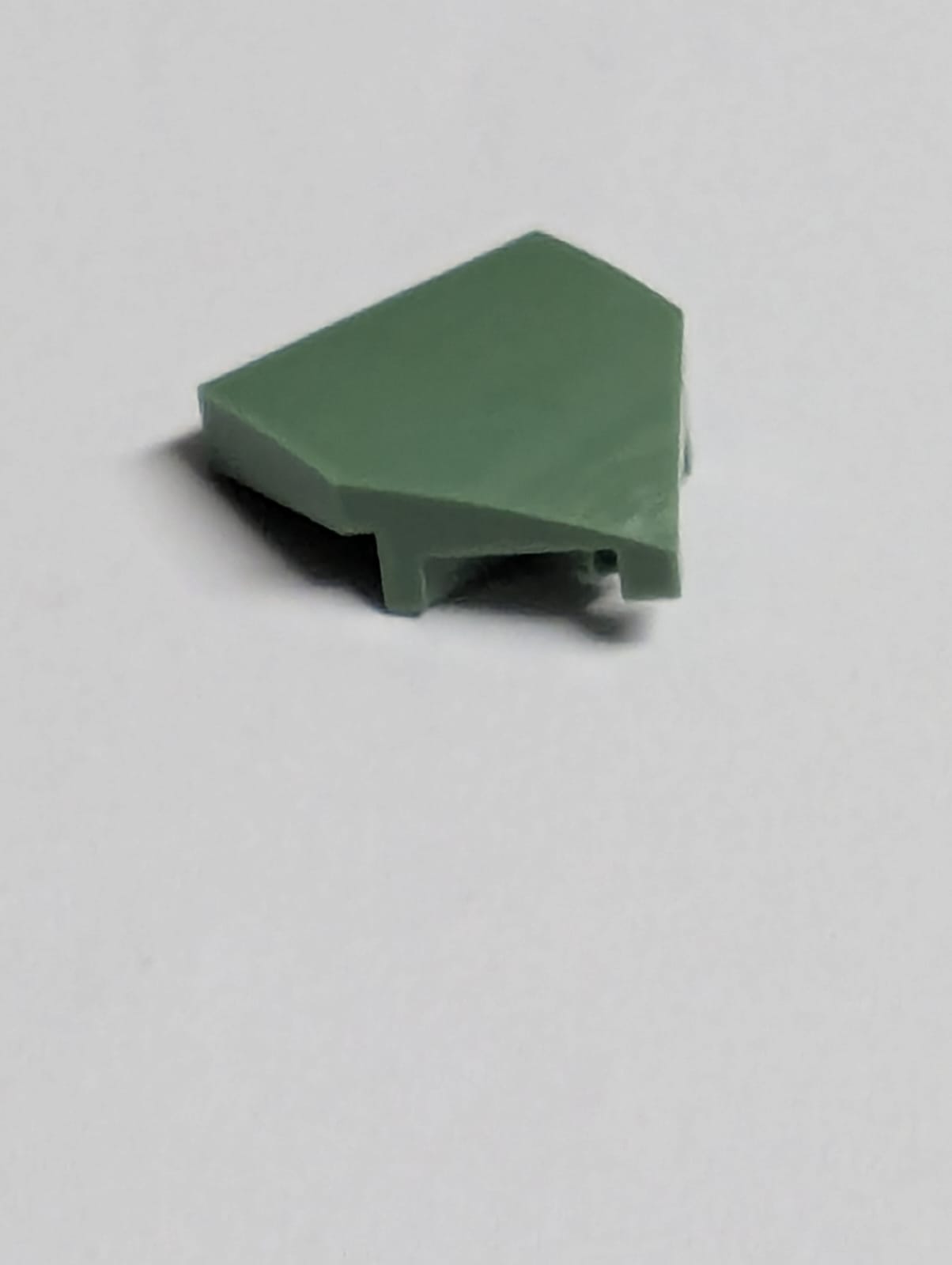 NEU Wedge 2 x 2 x 2/3 Pointed sandgrün sand green