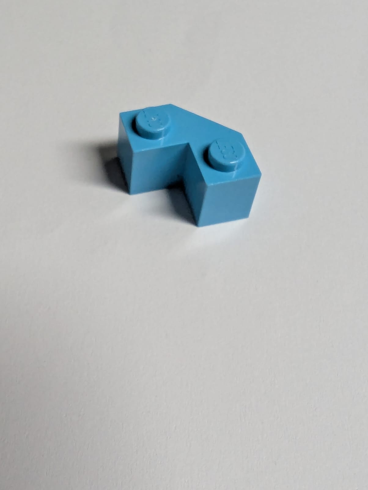 NEU Stein modifiziert 2 x 2 facettiert azur (medium)