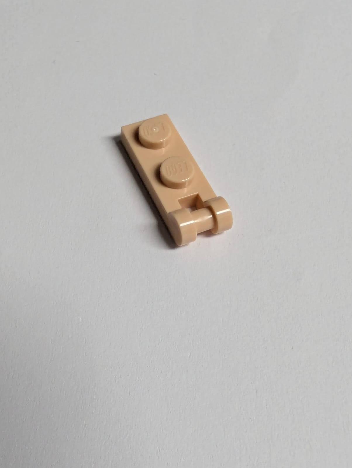 NEU Platte modifiziert 1 x 2 mit Griff am Ende nougat (hell)