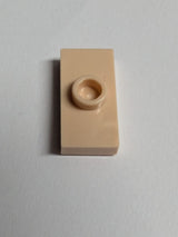 NEU Platte, modifiziert 1 x 2 mit Noppe, Nut und Noppenhalter (Jumper) nougat (hell)