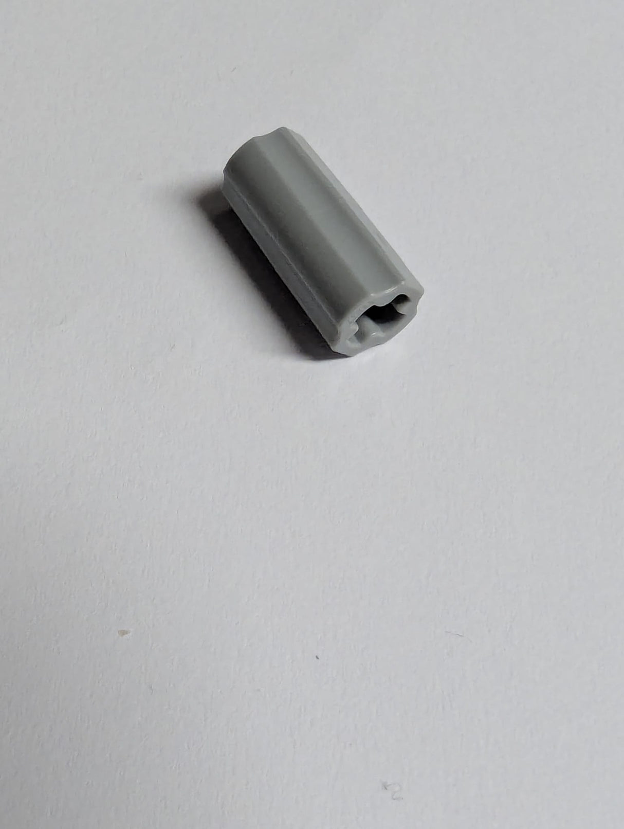 NEU Technik, Achsverbinder 2L (Glatt mit x Loch + Orientation) neuhellgrau