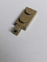 NEU Platte modifiziert 1 x 2 mit Clip am Ende (horizontal) dunkelbeige