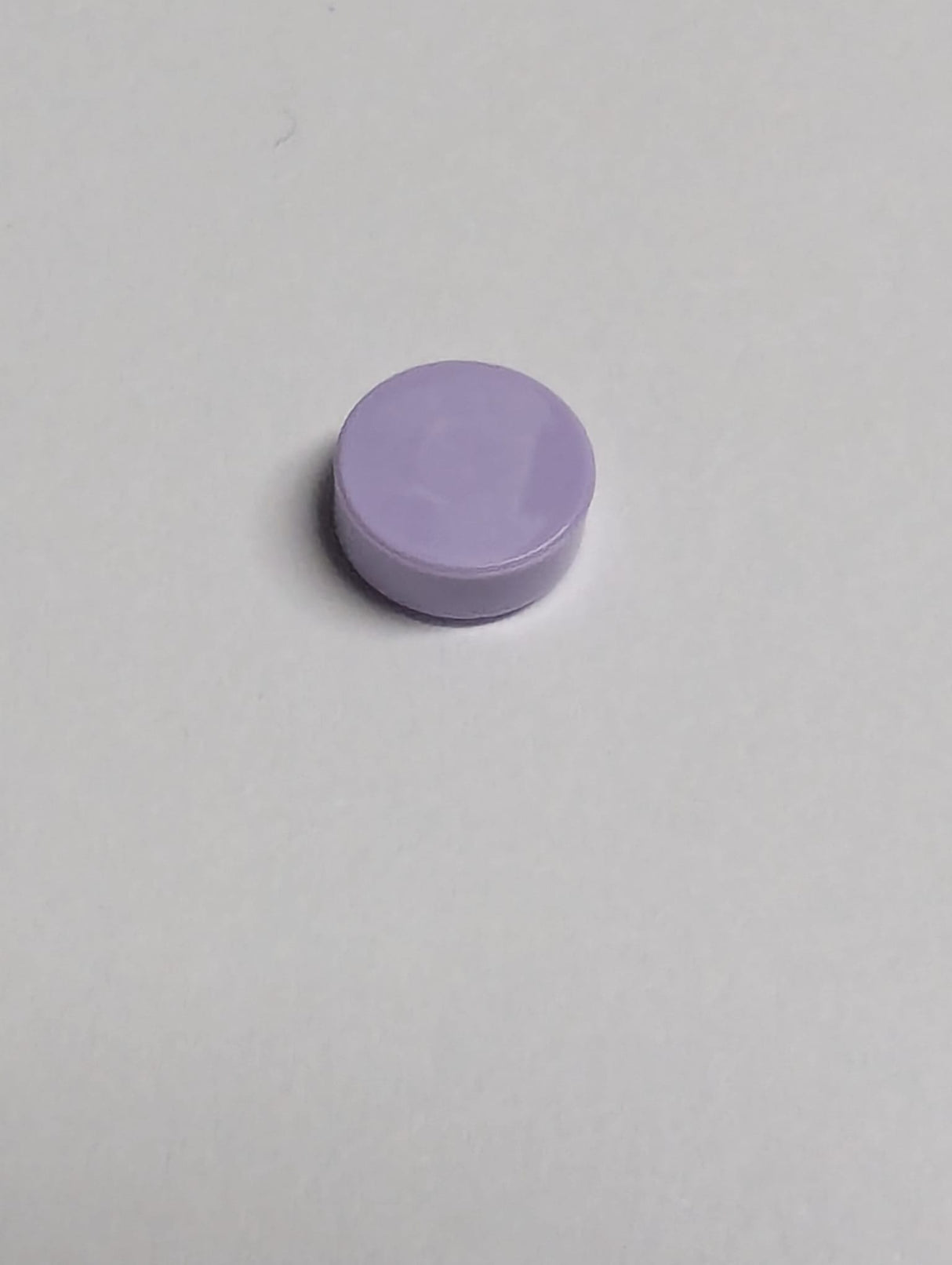 NEU Fliese, rund 1 x 1 lavendel (hell)