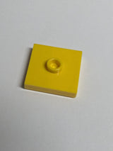 NEU Platte, modifiziert 2 x 2 mit Nut und einer Noppe (Jumper) gelb
