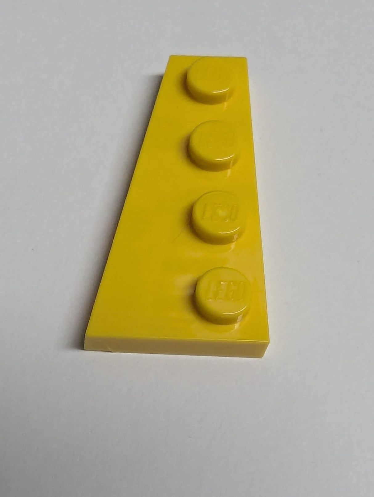 NEU Keil, Platte 4 x 2 links gelb