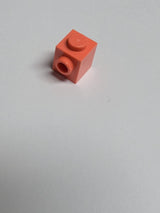 NEU Stein modifiziert 1 x 1 mit Noppe an einer Seite koralle