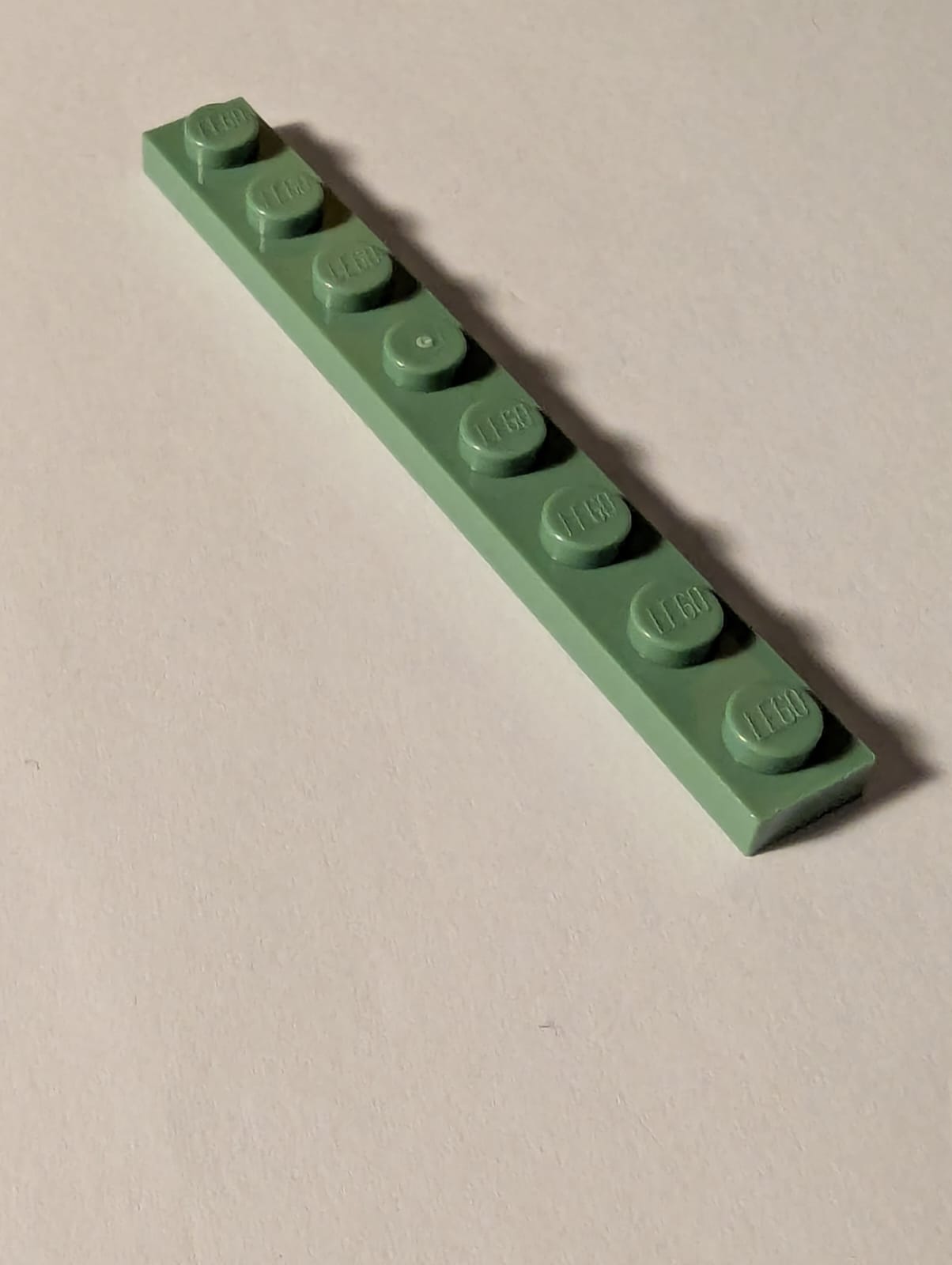 NEU Platte 1 x 8 sandgrün