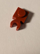 NEU Plate, Modified 1 x 1 with Open O Clip Thick (Vertical Grip) dunkelrot dark red