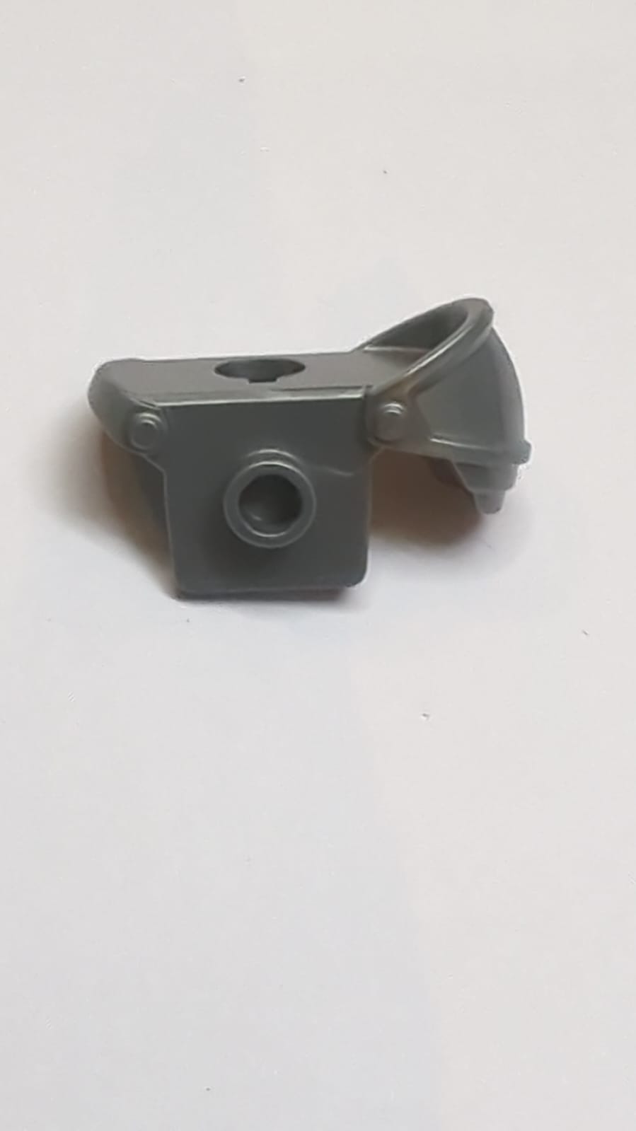 Minifiguren Rüstung Große Runde Schulterplatte Rechts mit Rückennoppe pearlsilber