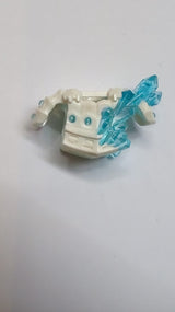 Minifiguren-Rüstung Brustplatte mit Schulterpolstern mit geformtem Muster aus transluzenten hellblauen Kristallen weiß