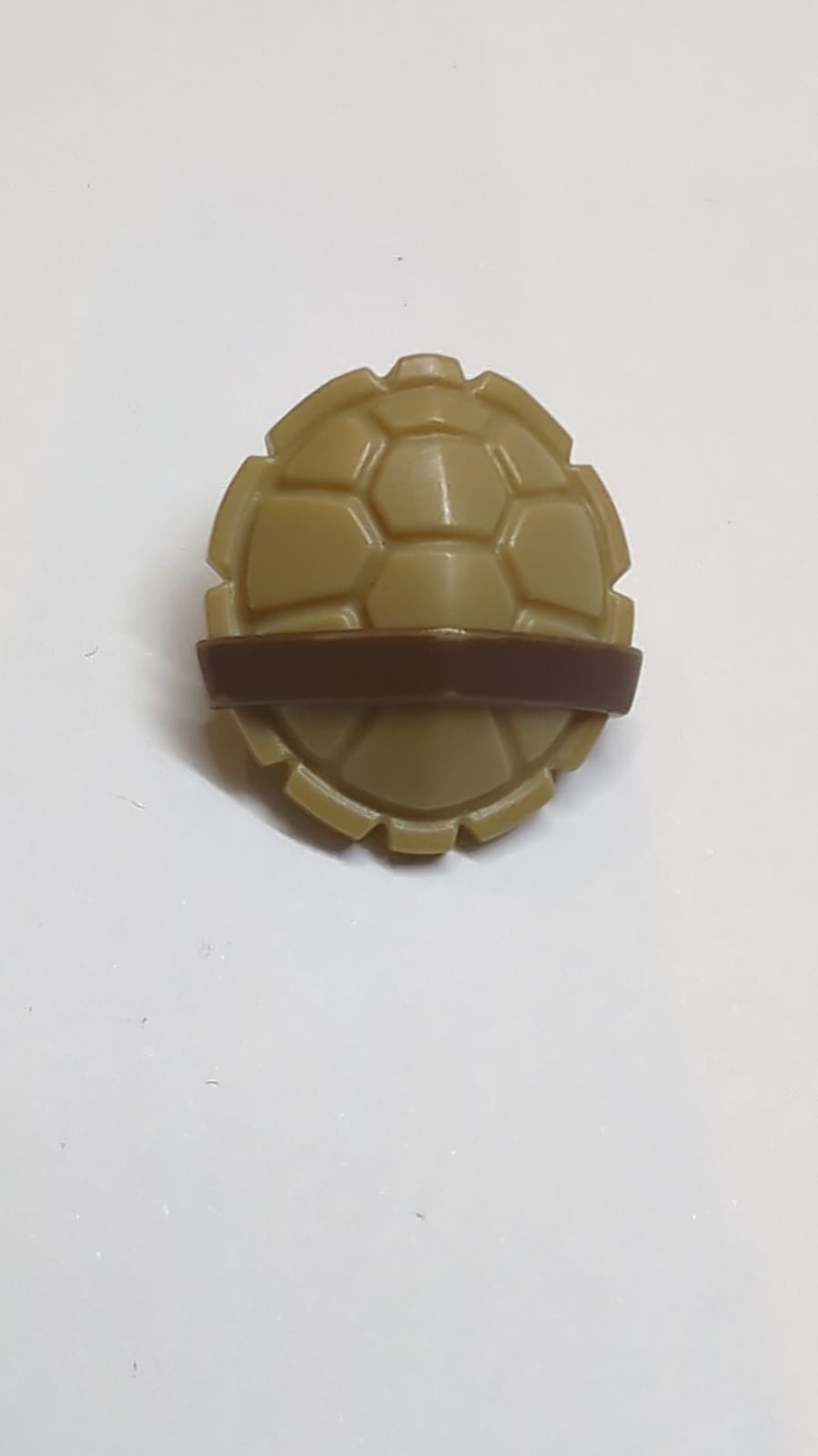 Minifigure Schildkrötenpanzer mit dunkelbraunem horizontalem Gürtelmuster dunkelbraun
