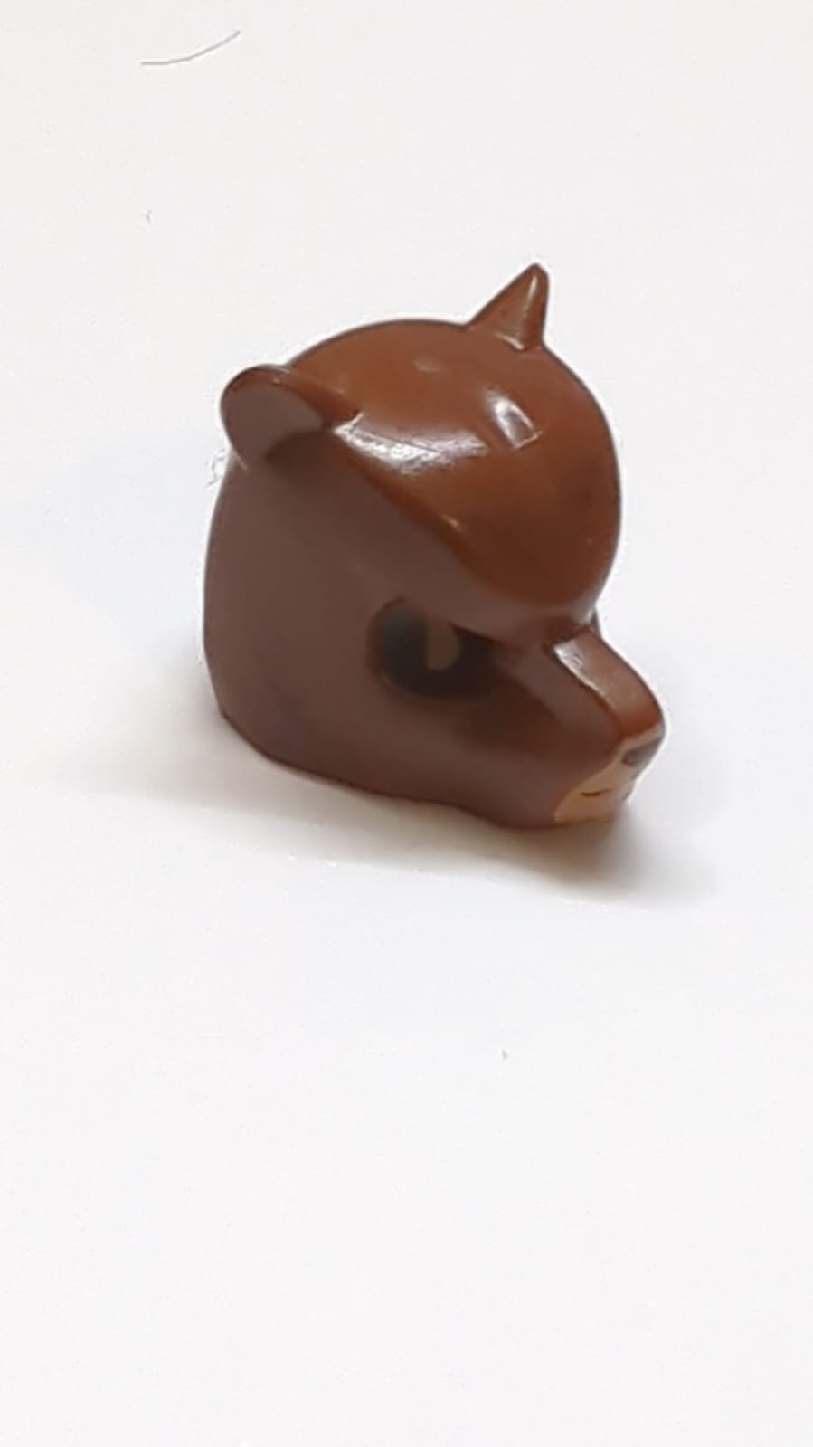 Minifigur, Kopfteil Maske Bär mit schwarzer Nase und dunkelbraunem Fellmuster neubraun