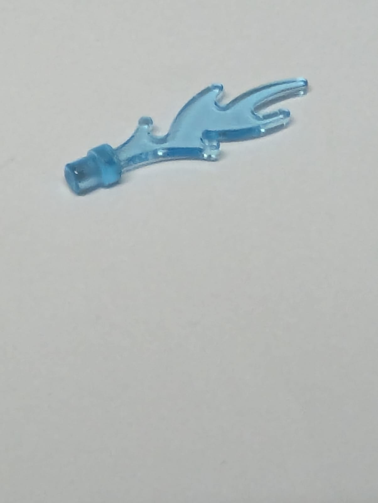 NEU Gewellte gerade Stange mit Stangenende (Schlossdrache Flamme / Alge / Wasser) transparent hellblau