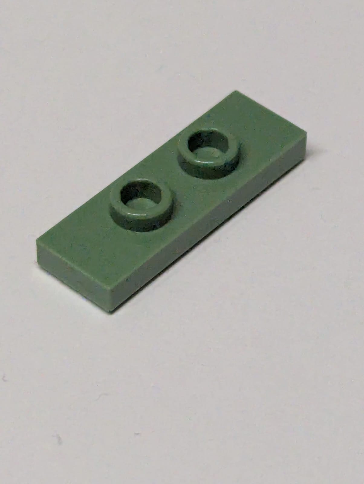 NEU Platte, Modifiziert 1 x 3 mit 2 Noppen (Doppel-Jumper) sandgrün