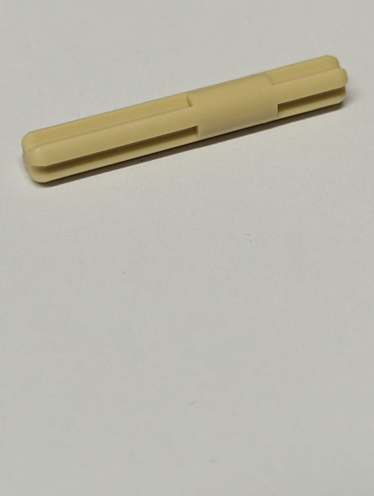 NEU Technic, Axle  4L with Center Stop beige