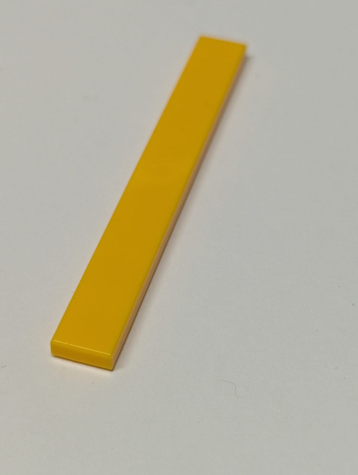 NEU Fliese 1 x 8 hellorange