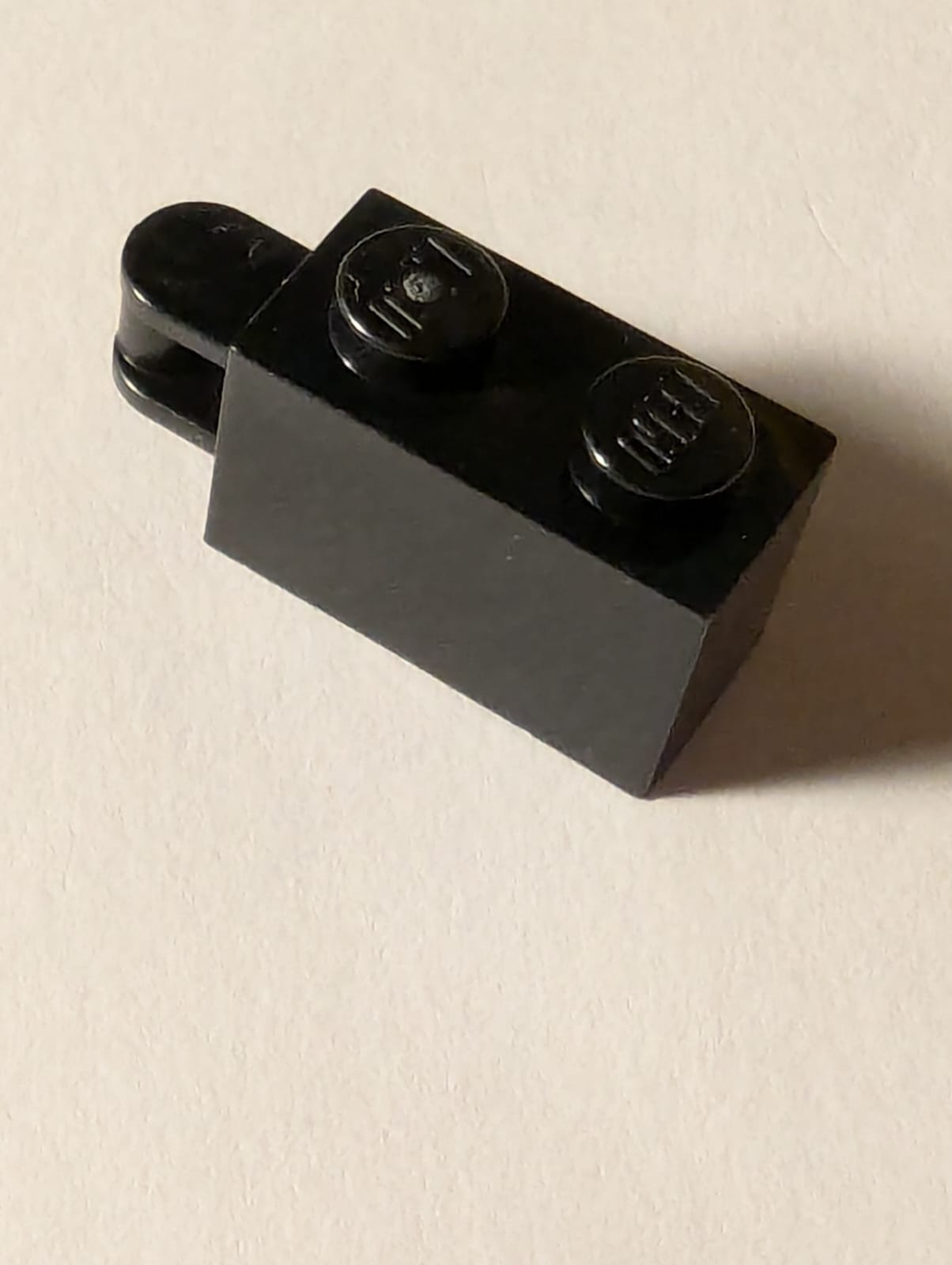 NEU Stein, modifiziert 1 x 2 mit Bargriff am Ende - Bar bündig mit der Kante schwarz