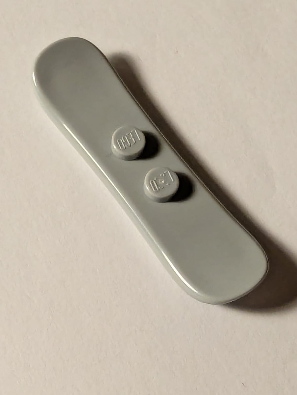NEU Minifigur, Utensil Snowboard klein neuhellgrau