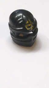 Minifigur, Ninjago-Kopfbedeckung Typ 1 mit goldenem Ninjago-Logogramm „Erde“-Muster schwarz