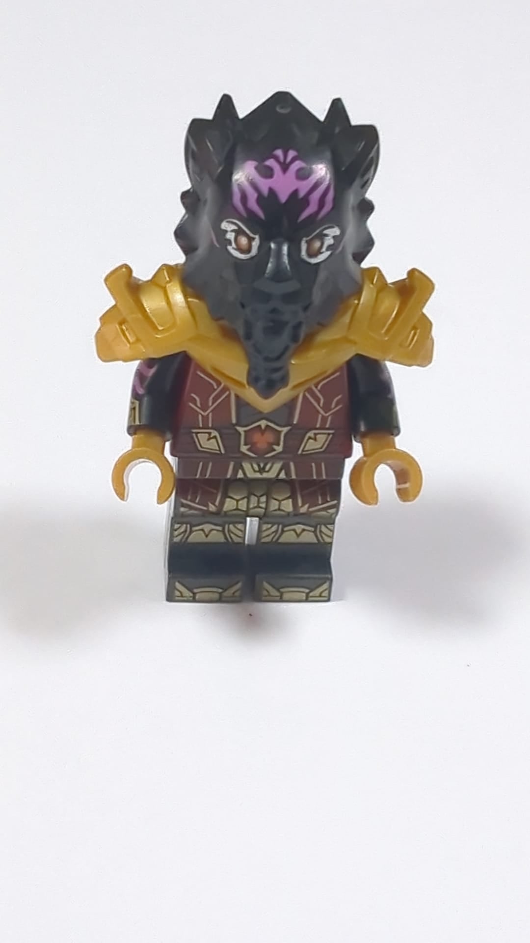 NEU Ninjago Minifigur Lord Ras - goldenes Schulterpolster njo812