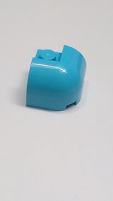 Schräge, gebogene 2 x 2 x 1 1/3 Eckabrundung mit versenktem Ständer azur