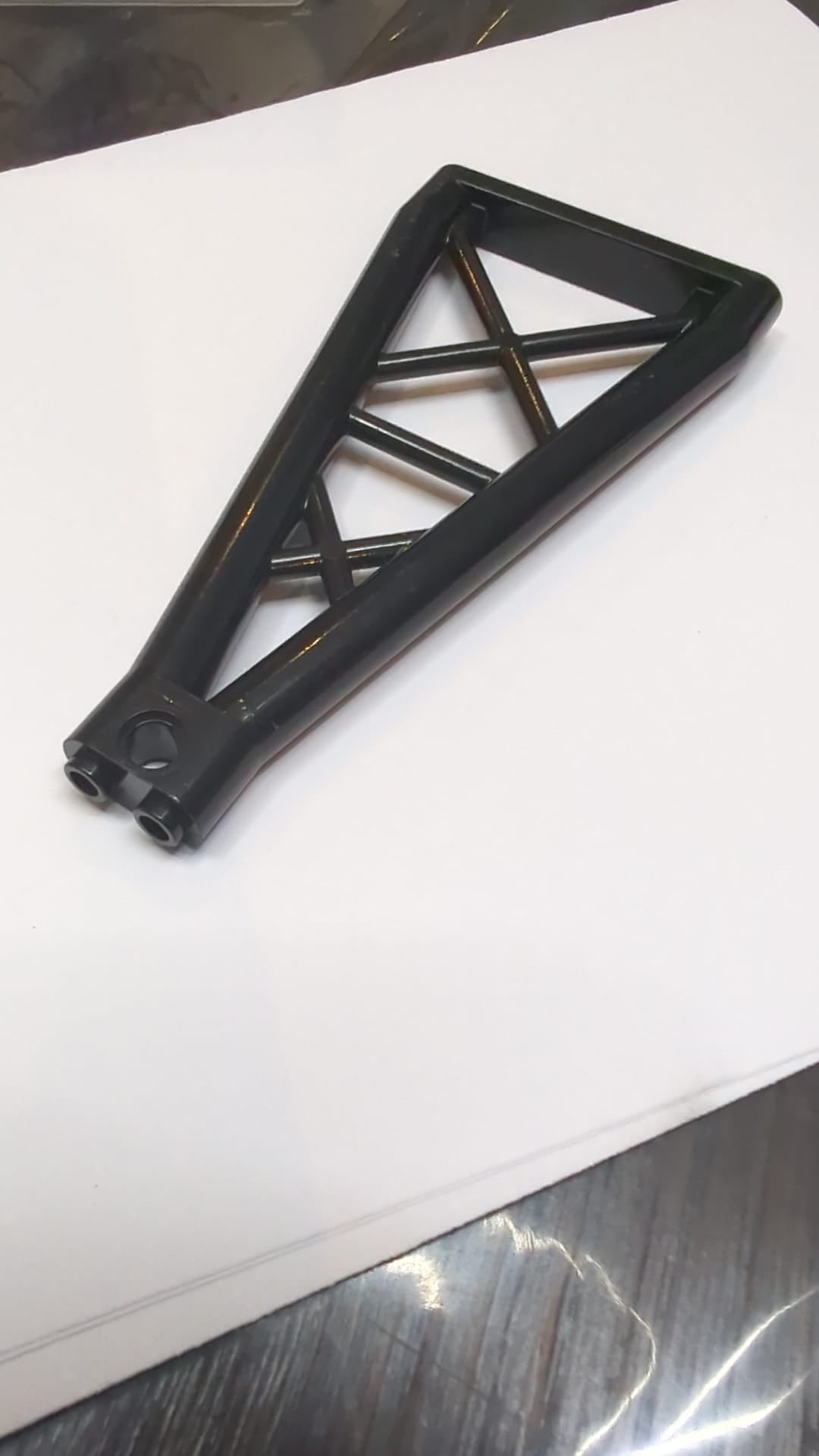 1x6x10 Stütze / Träger dreieckig schwarz