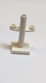 Boot, Mast 2x2x3 geneigt mit Noppen oben und an zwei Seiten weiß