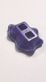 NEU Minifigurenrock aus Kunststoff mit dunkelsilbernen Fledermäusen, metallisch hellblauen Sternen und Streifenmuster (BAM)
