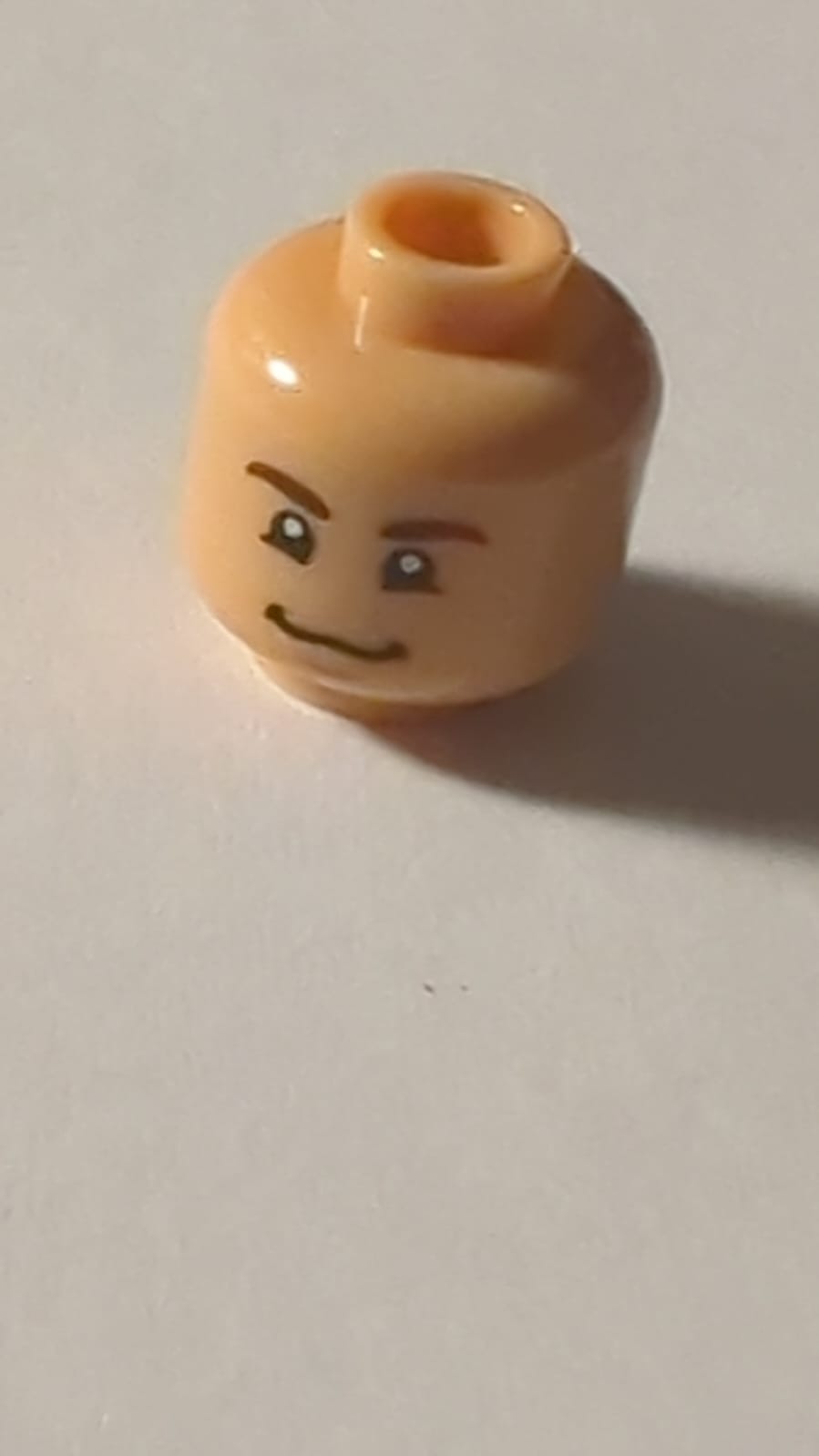 NEU Minifigure, Head Dual Sided Dark Brown Eyebrows, Chin Dimple, Grin / Smile with Teeth Pattern - Hollow Stud